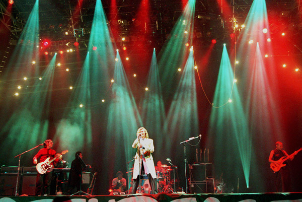 david bowie glasto 2000