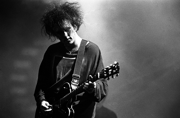 robert smith the cure