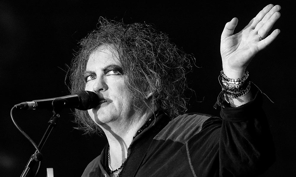 robert smith the cure