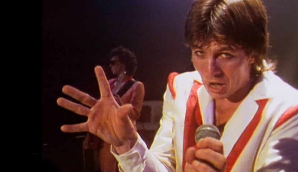 skyhooks over the border