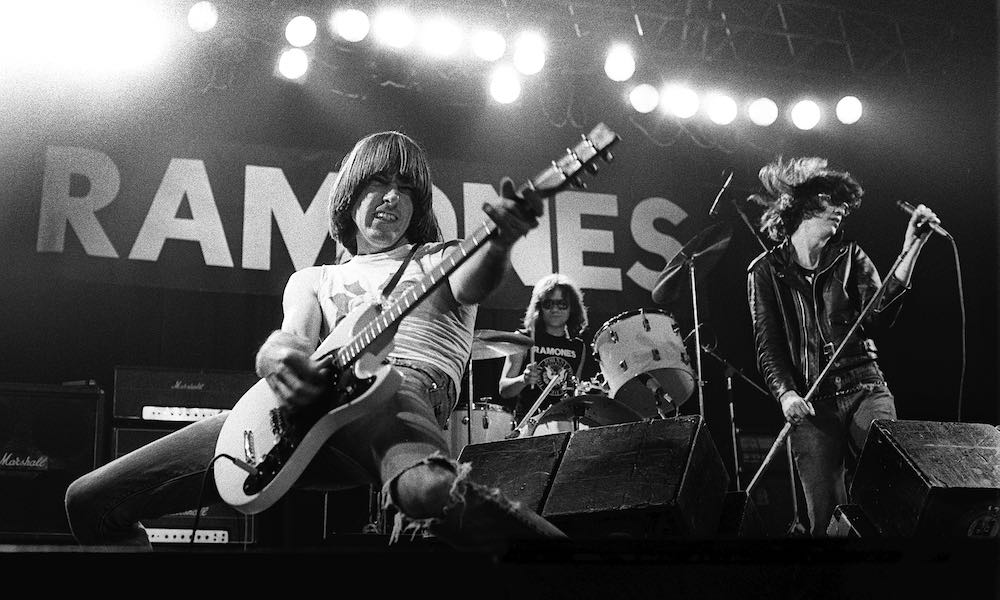 ramones, 1977