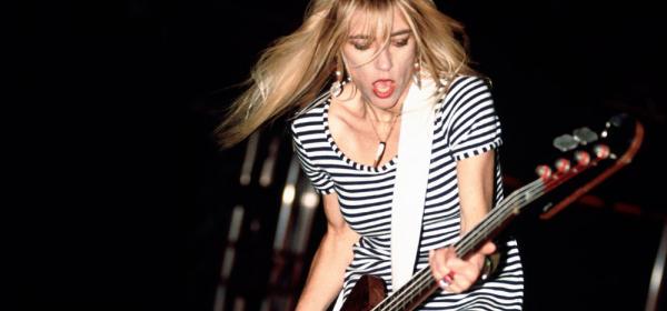 14 Legendary Female Bass Players 