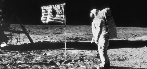 Over The Moon With The B-52's, Van Morrison, Thin Lizzy, Bowie, Elvis & More! 