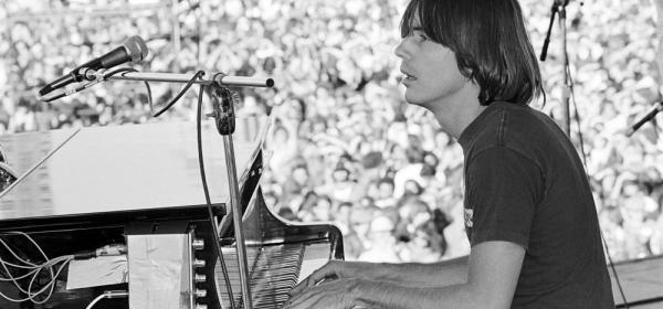 10 Of The Best Jackson Browne Songs