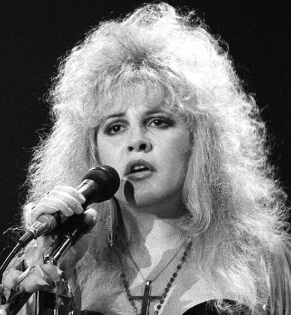 Stevie Nicks' Best 80s Looks