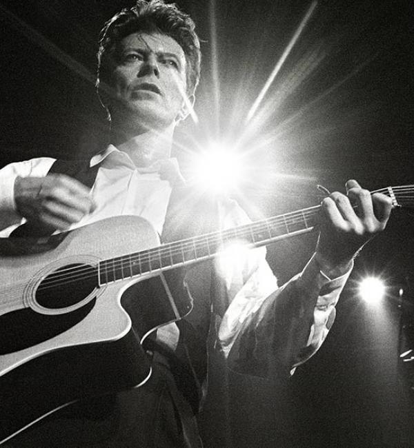 New Bowie Video To Premiere At NASA’s 50th Anniversary Of The Moon Landing
