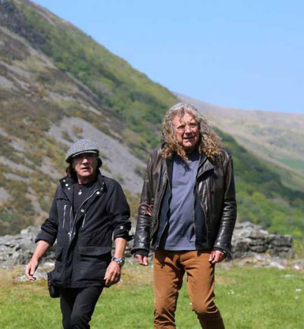 Robert Plant Jokes With Brian Johnson About Joining Led Zeppelin