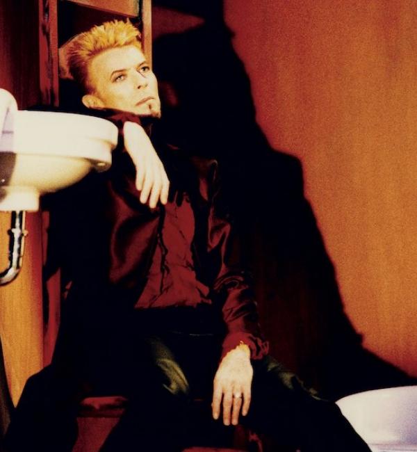 New David Bowie EP, ‘Is It Any Wonder?’ Of Unreleased Rarities Is On It's Way!