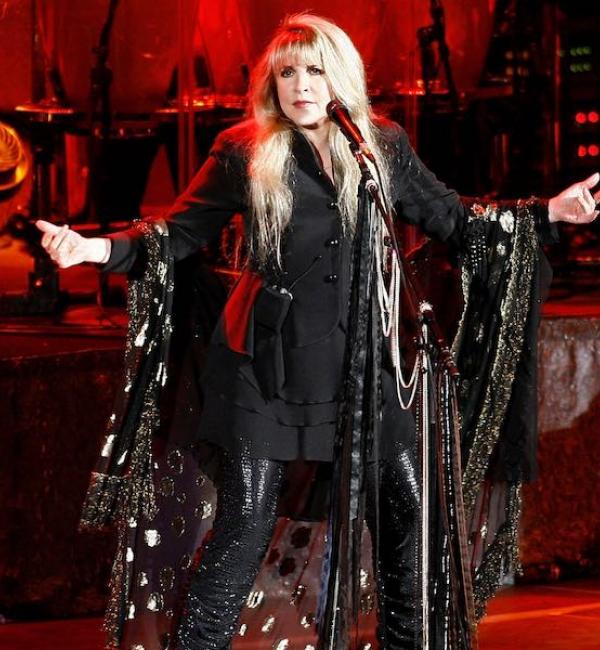 Watch Stevie Nicks’ Career-Spanning Live In Chicago Set 