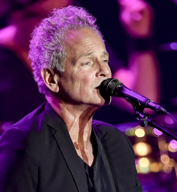 Lindsey Buckingham is Playing an Intimate ‘At Home’ Livestream