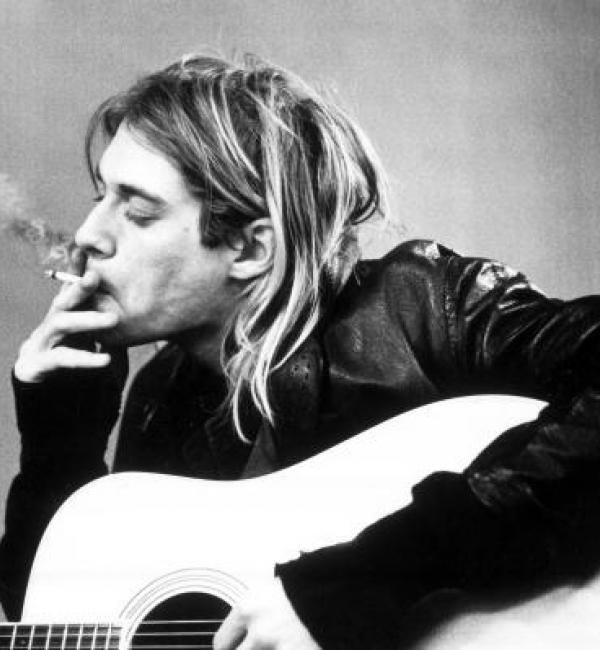 Kurt Covers Kiss, Creedence, The Clash, The Knack and Led Zeppelin!