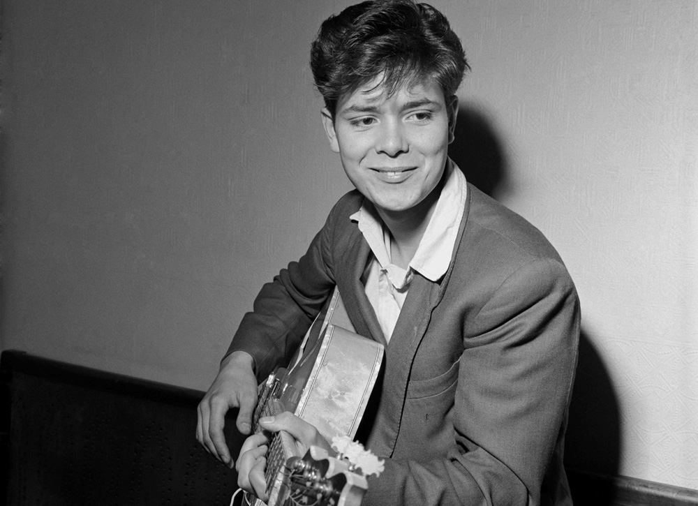 cliff richard 1968 (Photo by Harry Hammond/V&A Images/Getty Images)